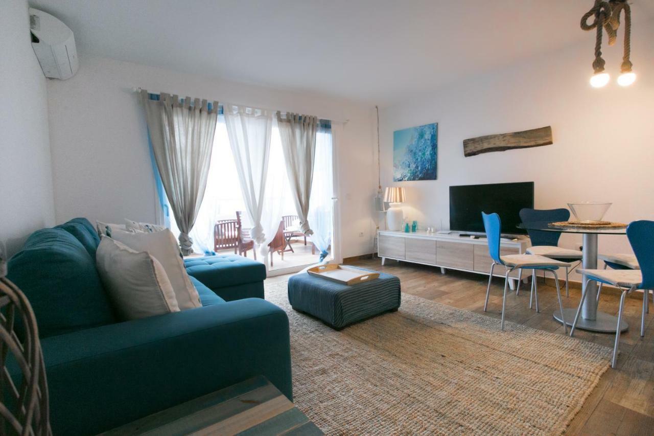 Chromotheraphy Cerca Del Mar Apartment Коста Тегисе Екстериор снимка